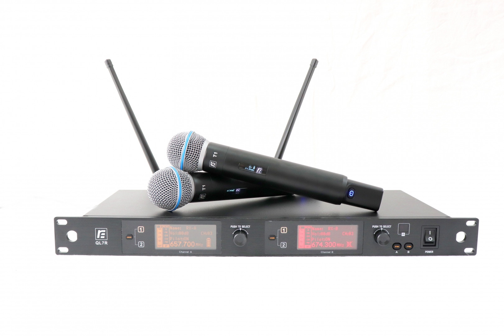 RFIntell QL7R/T1-A 651,800-683,400 МГц 2-канальная радиосистема с 2-мя ручными микрофонами в Кирове